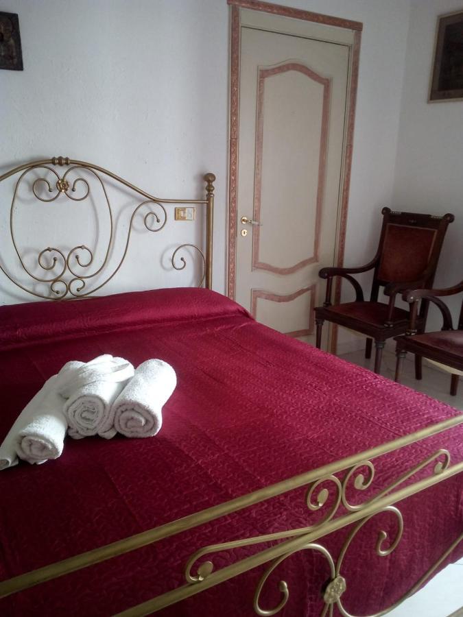Gran Relais De Charme A.rosbenmar Napoli